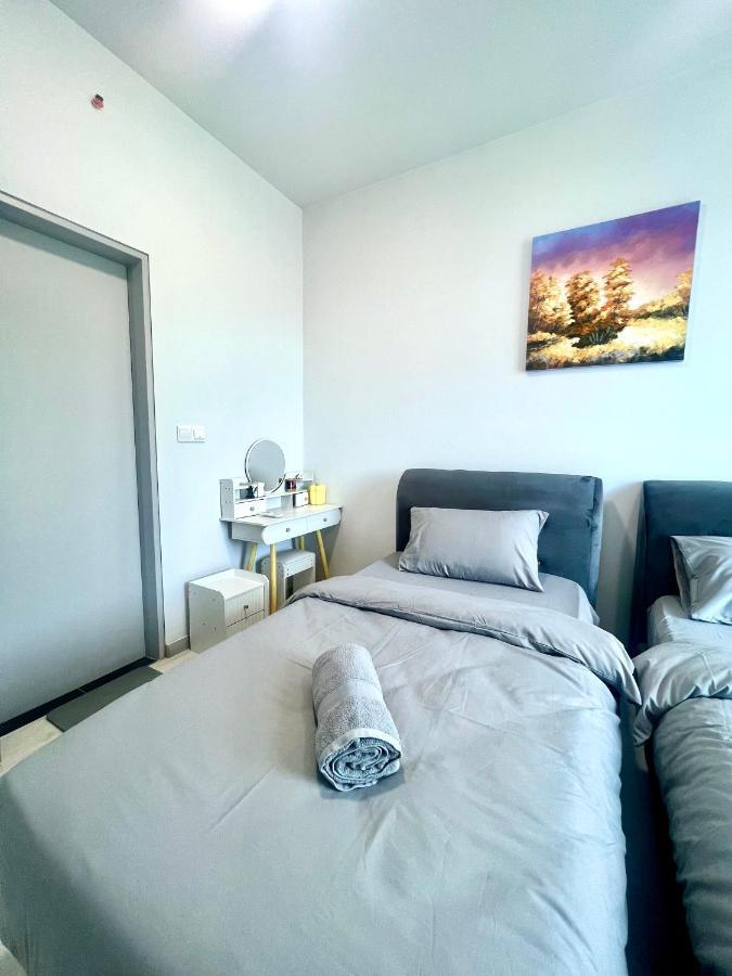 Botiza Suites At Jesselton Quay Kota Kinabalu Eksteriør bilde