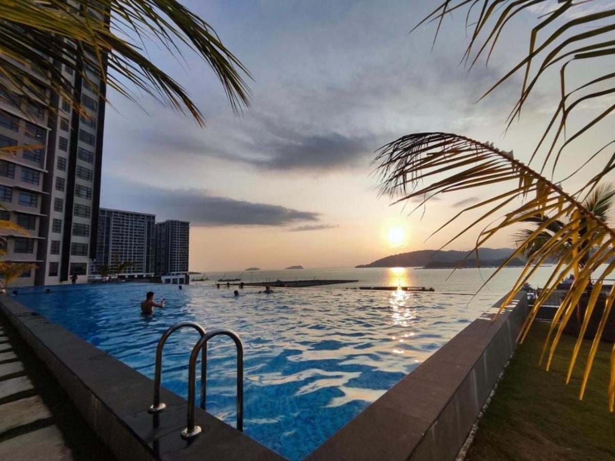 Botiza Suites At Jesselton Quay Kota Kinabalu Eksteriør bilde