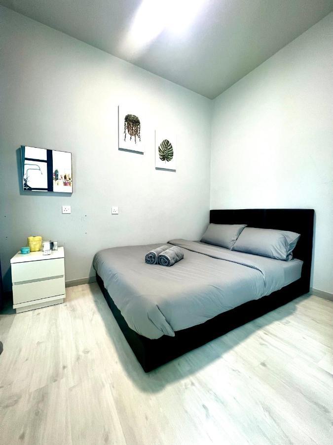 Botiza Suites At Jesselton Quay Kota Kinabalu Eksteriør bilde