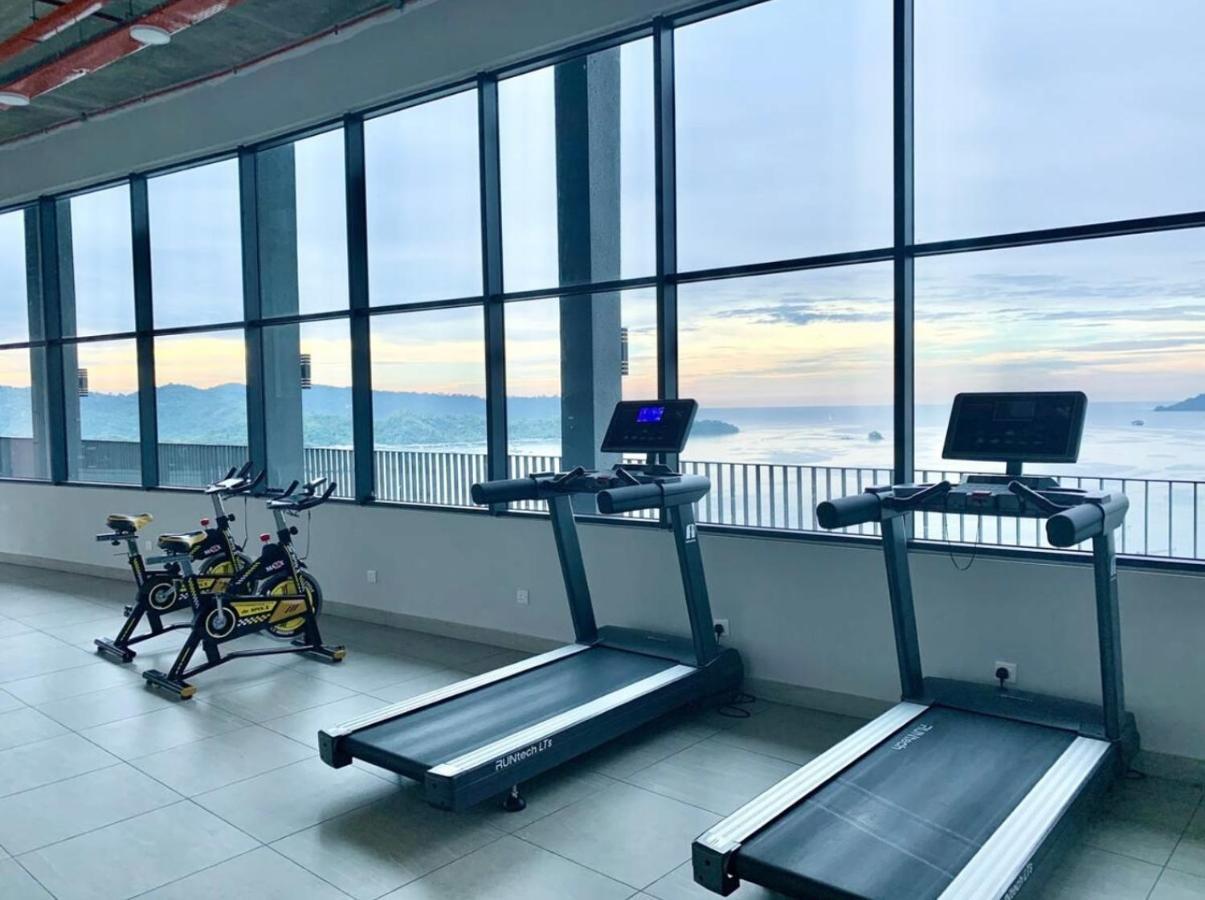 Botiza Suites At Jesselton Quay Kota Kinabalu Eksteriør bilde